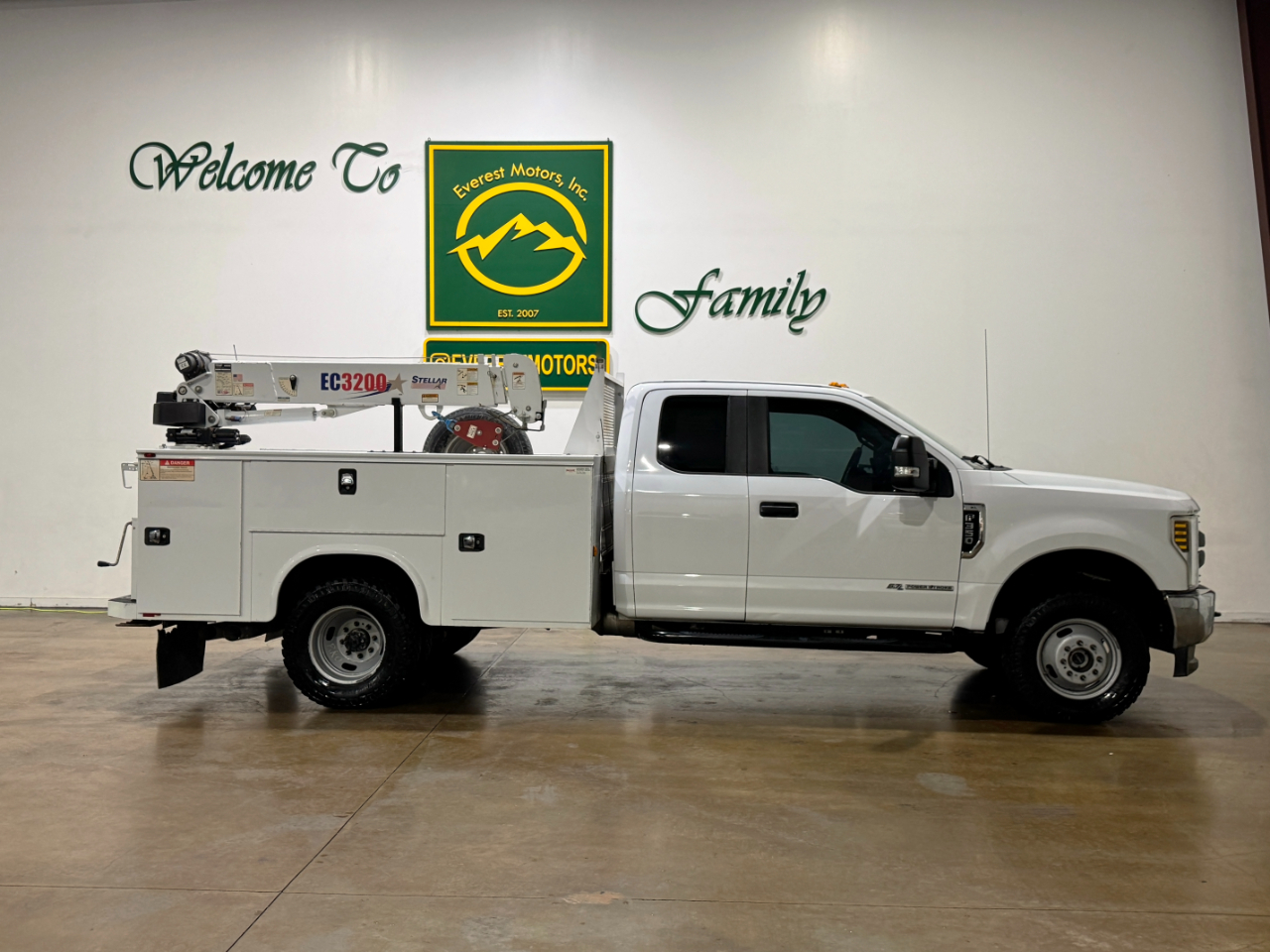 Ford Super Duty F-350 DRW  2019