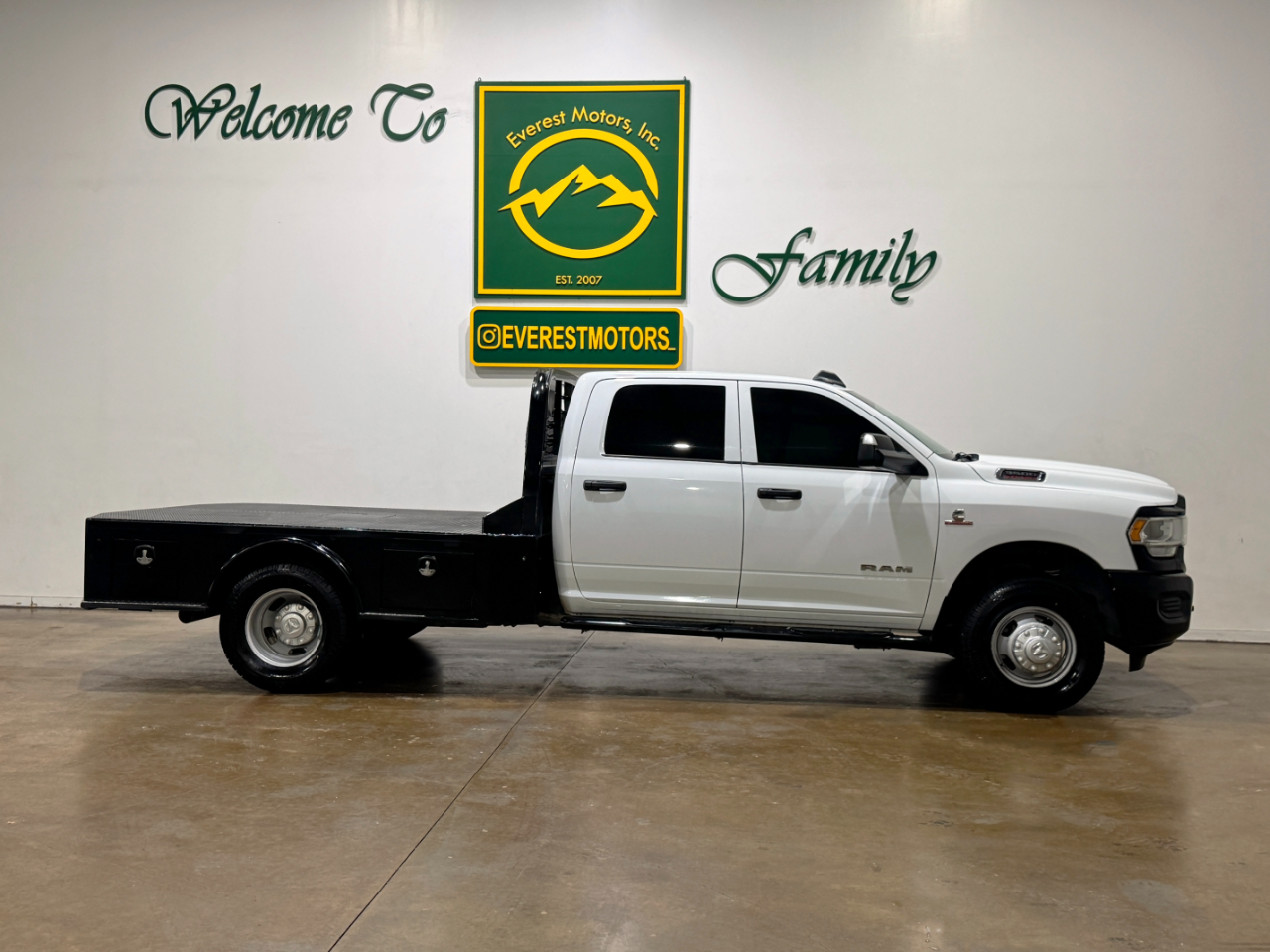 RAM 3500 Chassis Cab  2022