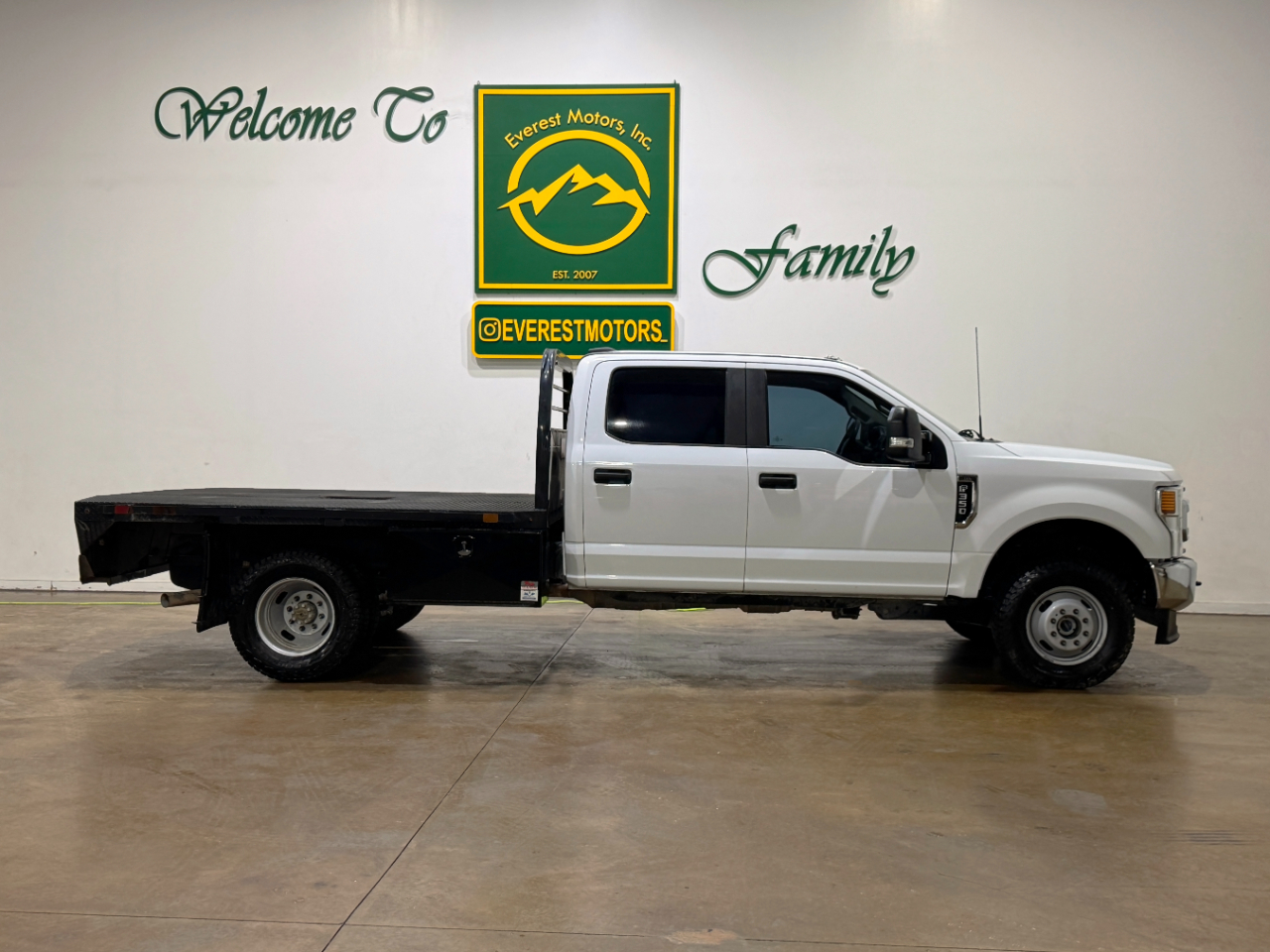 Ford Super Duty F-350 DRW  2022
