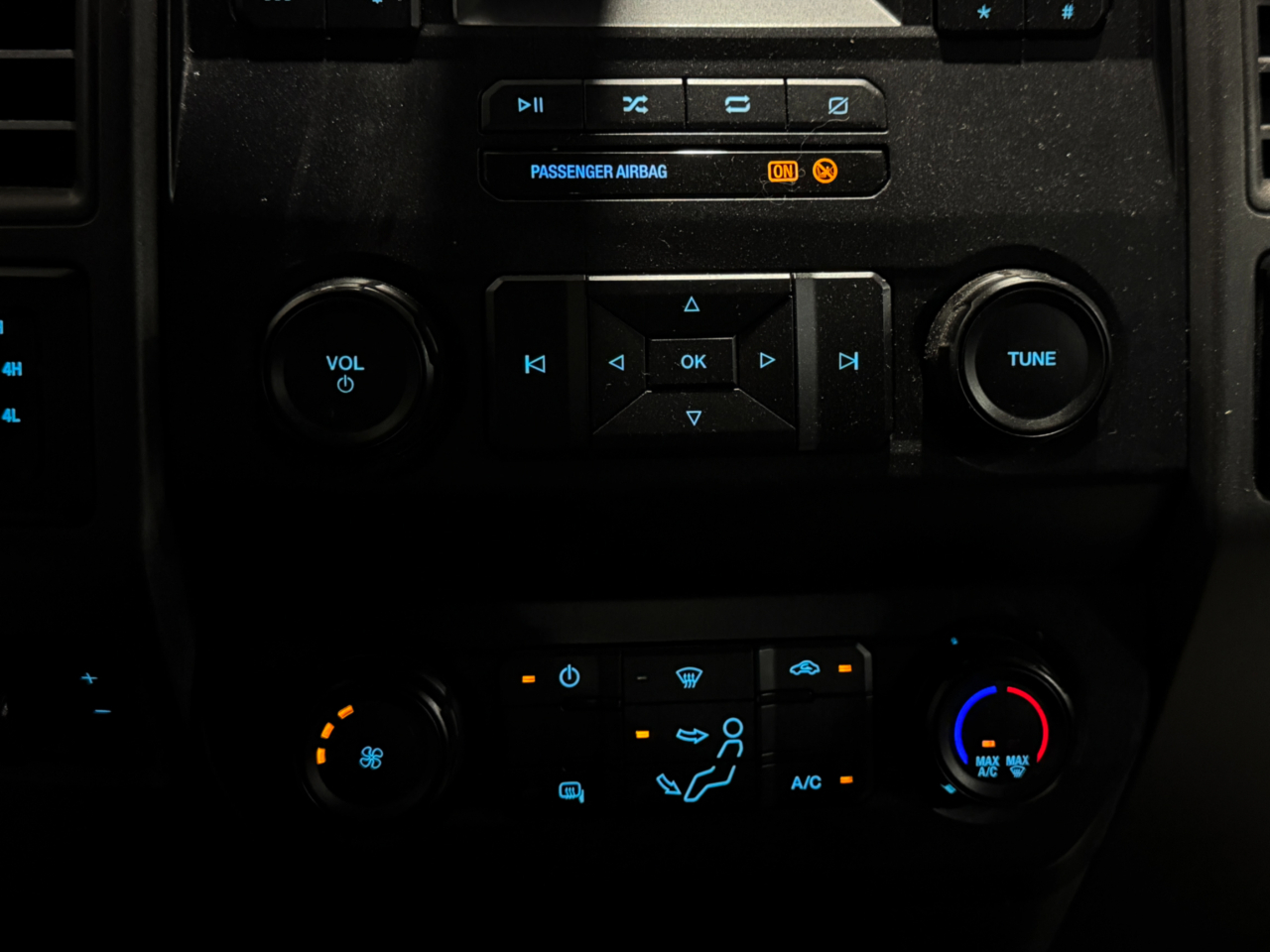 Ford Super Duty F-350 DRW  2022