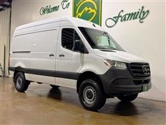 2022 Mercedes-Benz Sprinter Cargo Van 