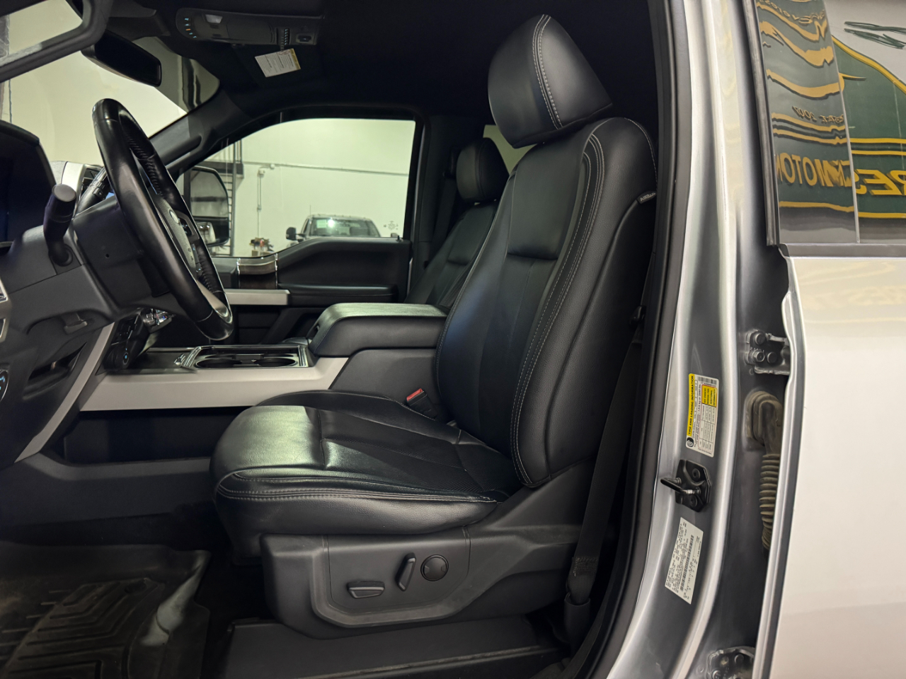 Ford Super Duty F-250 SRW  2022