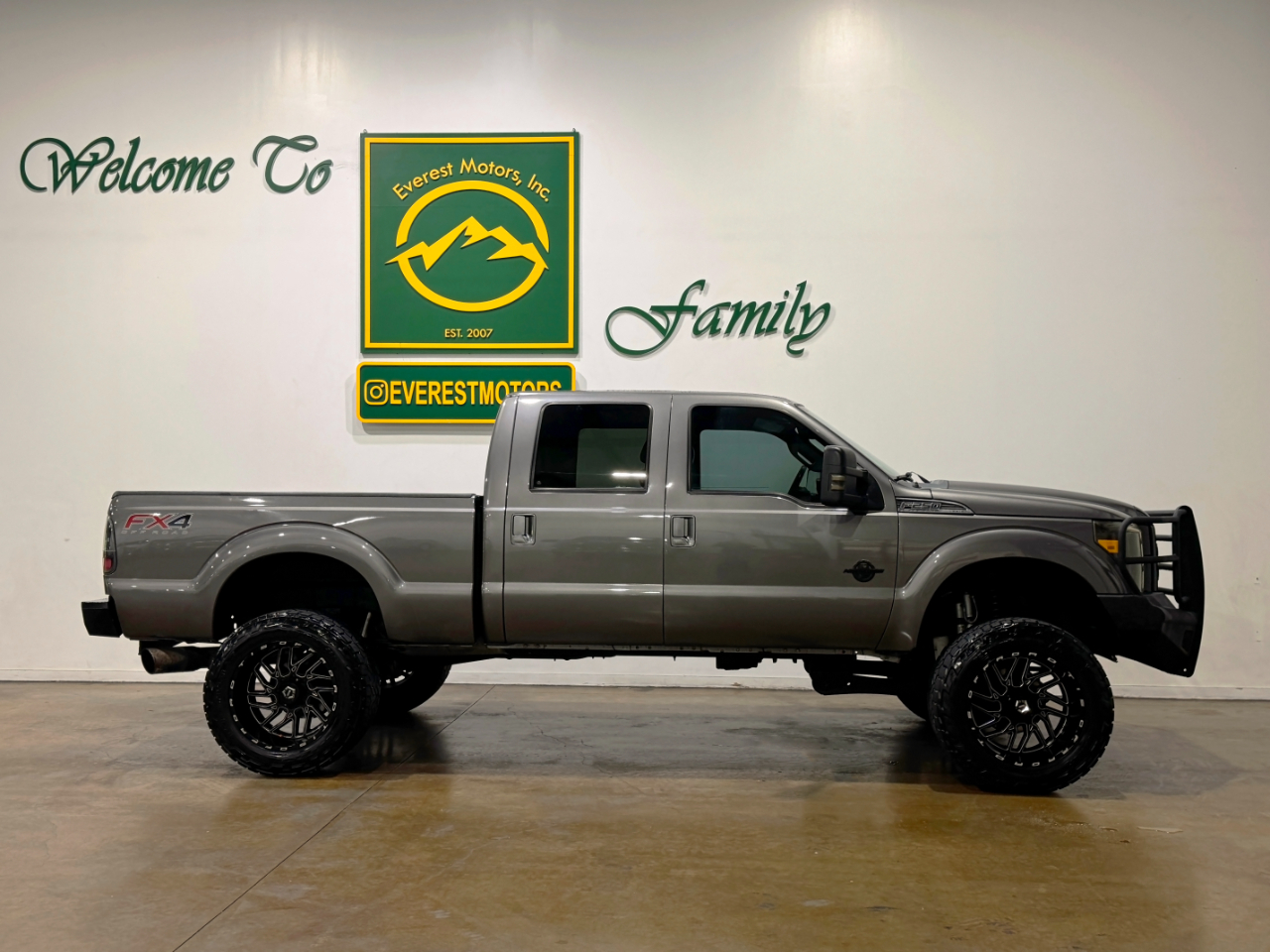 Ford Super Duty F-250 SRW  2014