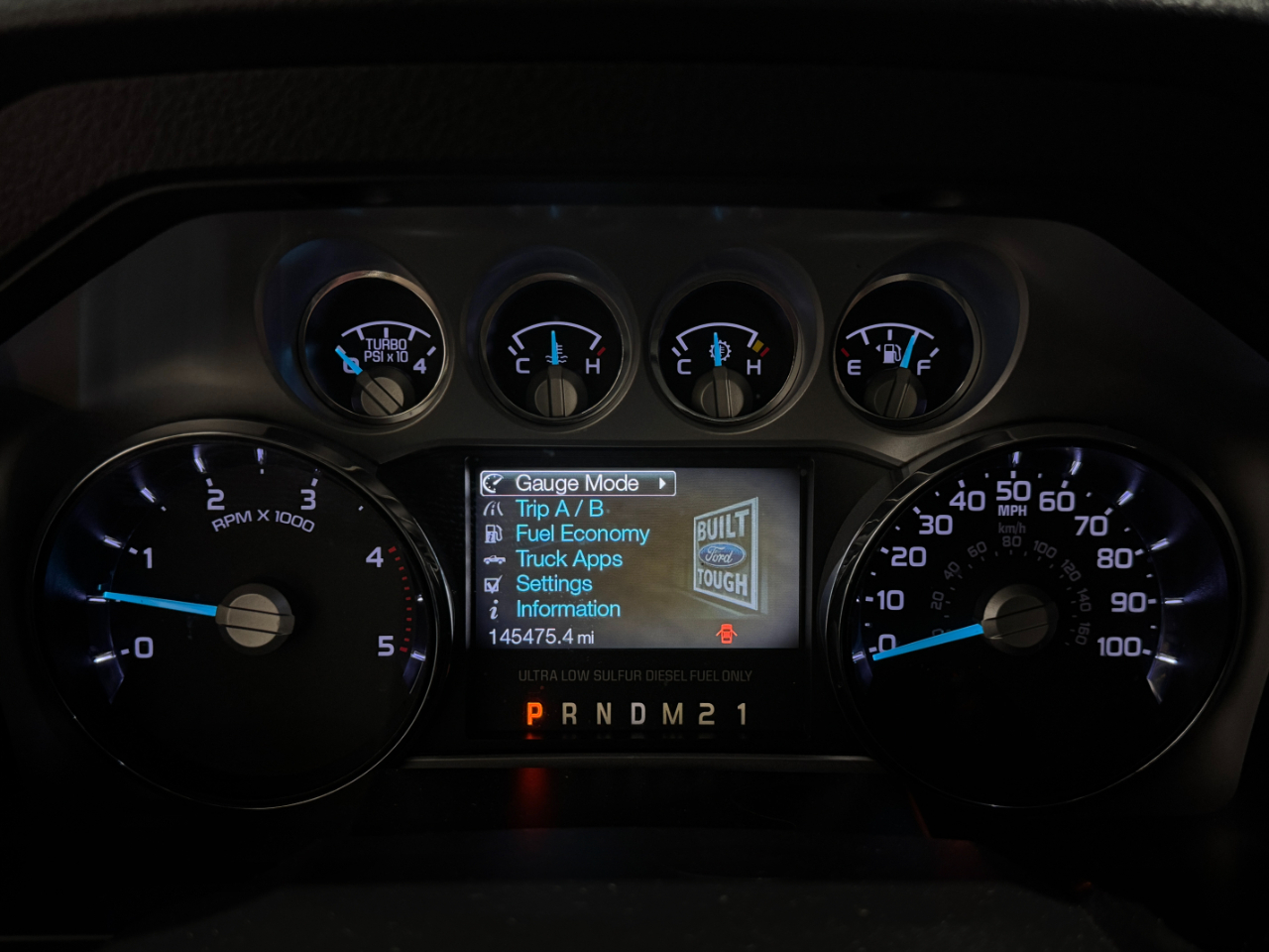 Ford Super Duty F-250 SRW  2014