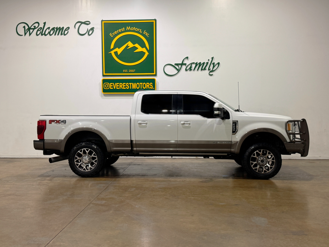 Ford Super Duty F-250 SRW  2021