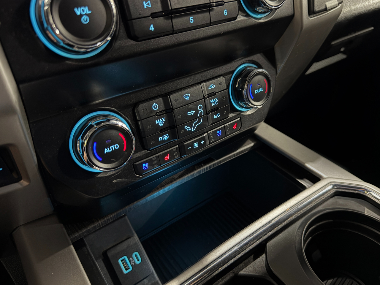 Ford Super Duty F-250 SRW  2021