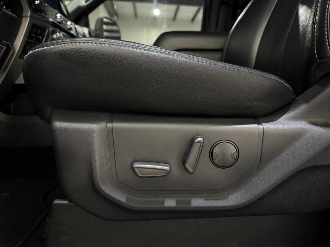 Ford Super Duty F-250 SRW  2022