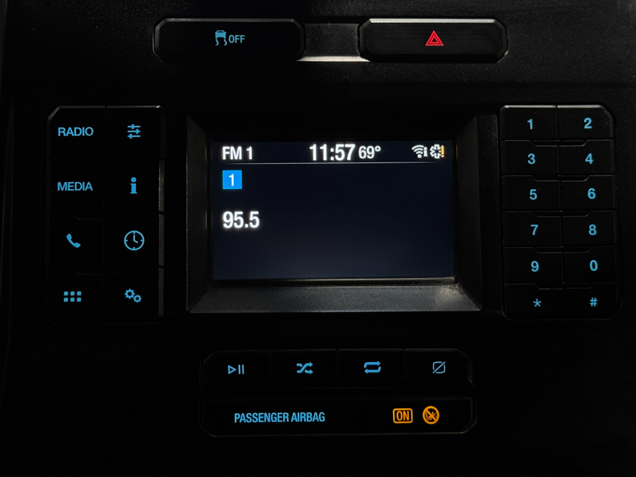 Ford Super Duty F-350 DRW  2021