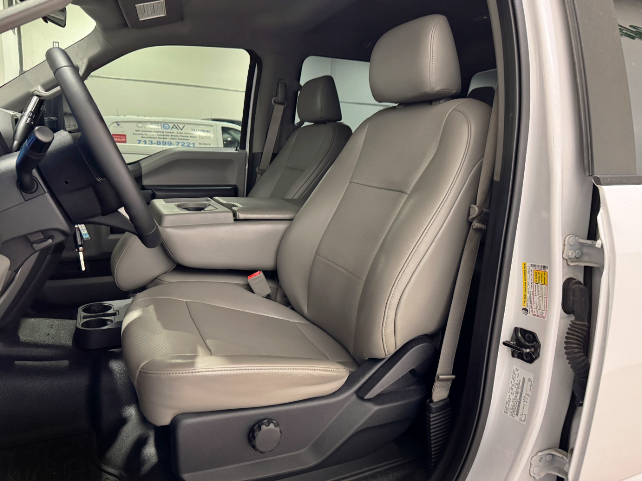 Ford Super Duty F-250 SRW  2017
