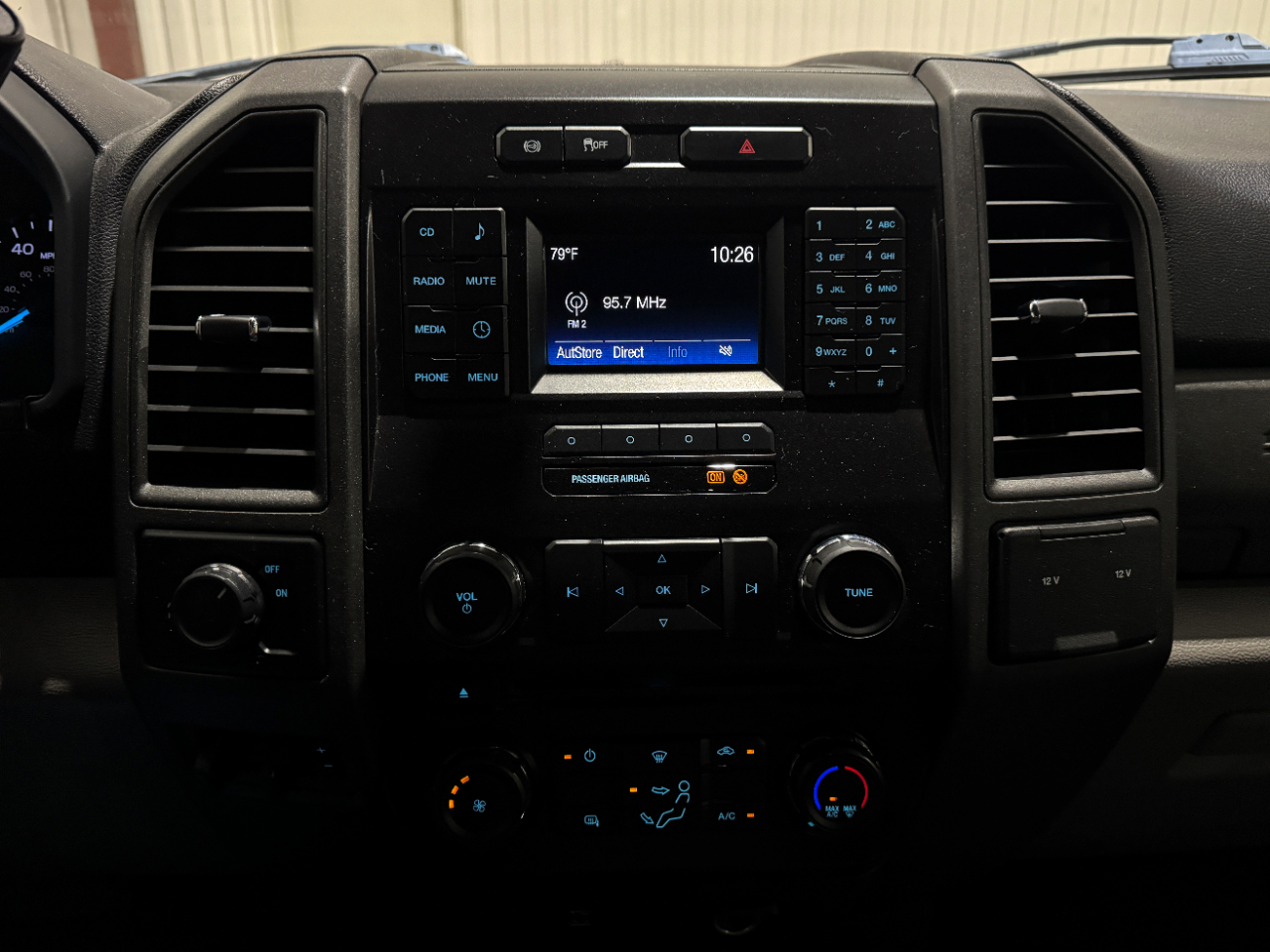 Ford Super Duty F-250 SRW  2017