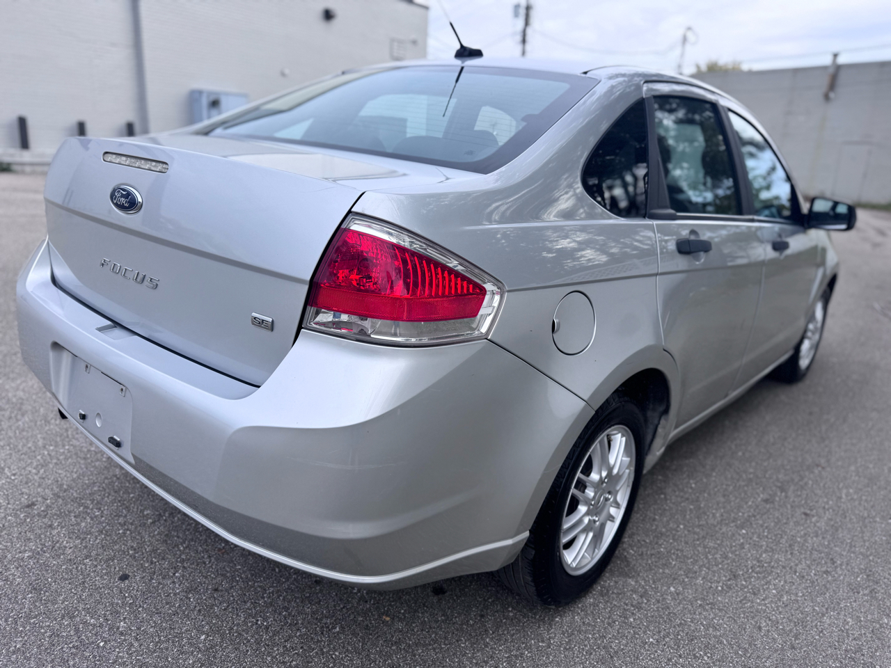 Ford Focus SE Sedan 2010 Ford Focus SE Sedan 2010