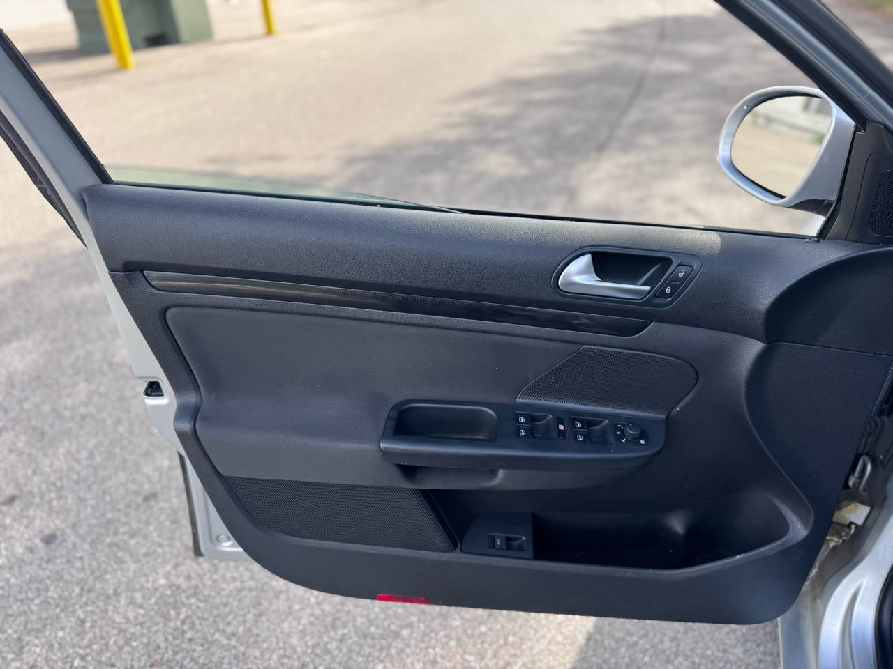 Volkswagen Jetta SportWagen 2.5L SE 2011 Volkswagen Jetta SportWagen 2.5L SE 2011