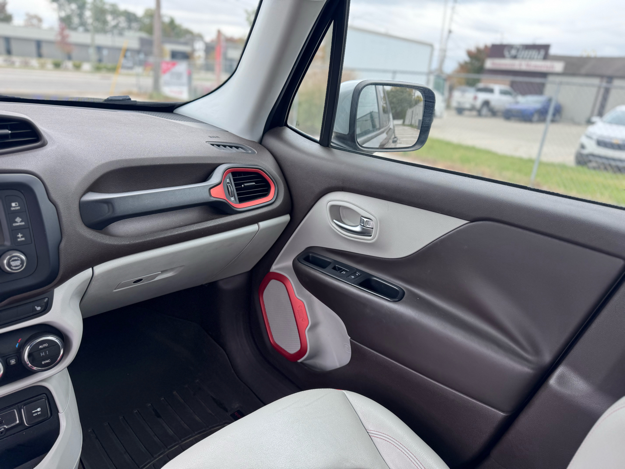 Jeep Renegade Limited 4WD 2015 Jeep Renegade Limited 4WD 2015