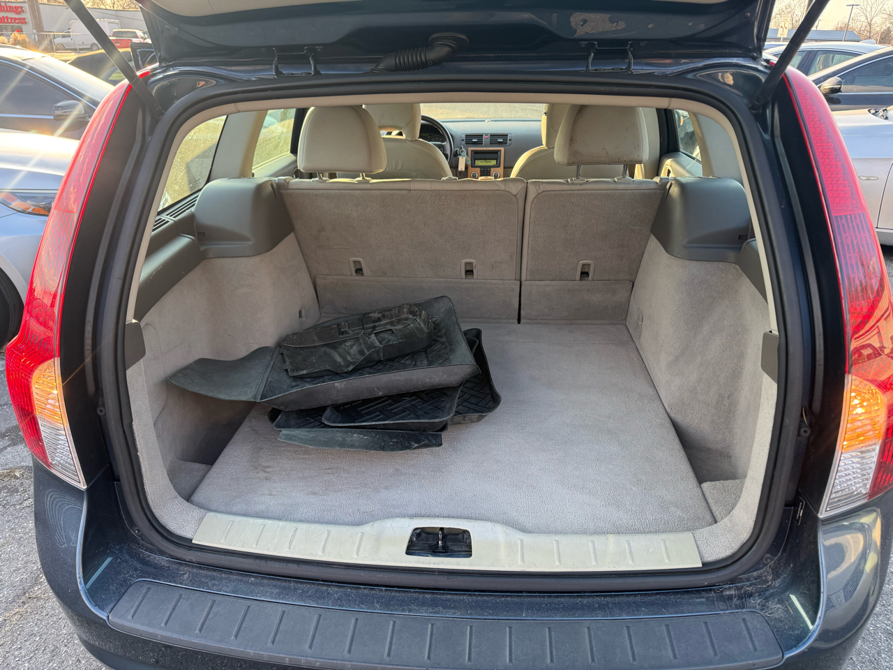 Volvo V50 4dr Wgn 2.4L FWD 2008