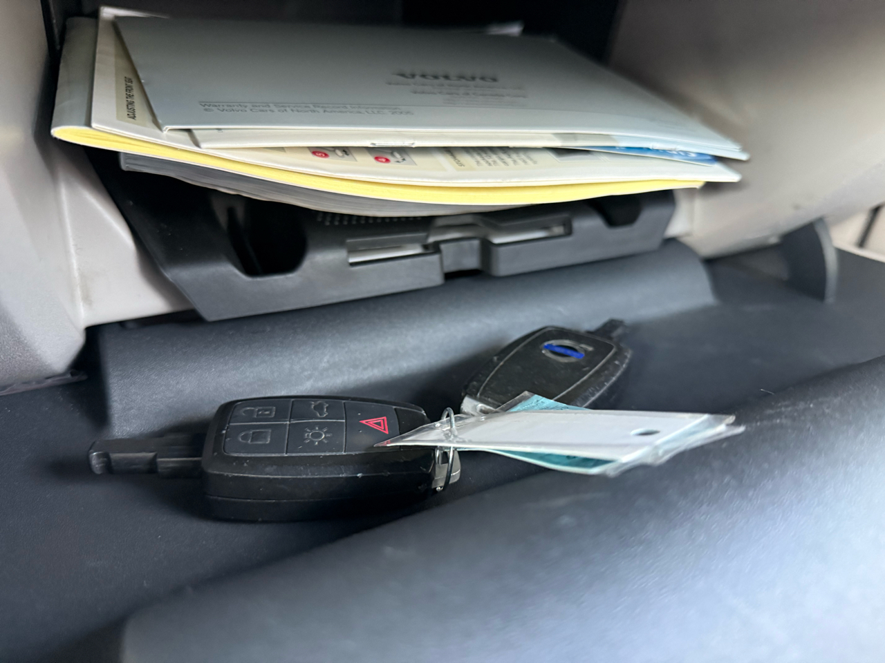 Volvo V50 4dr Wgn 2.4L FWD 2008