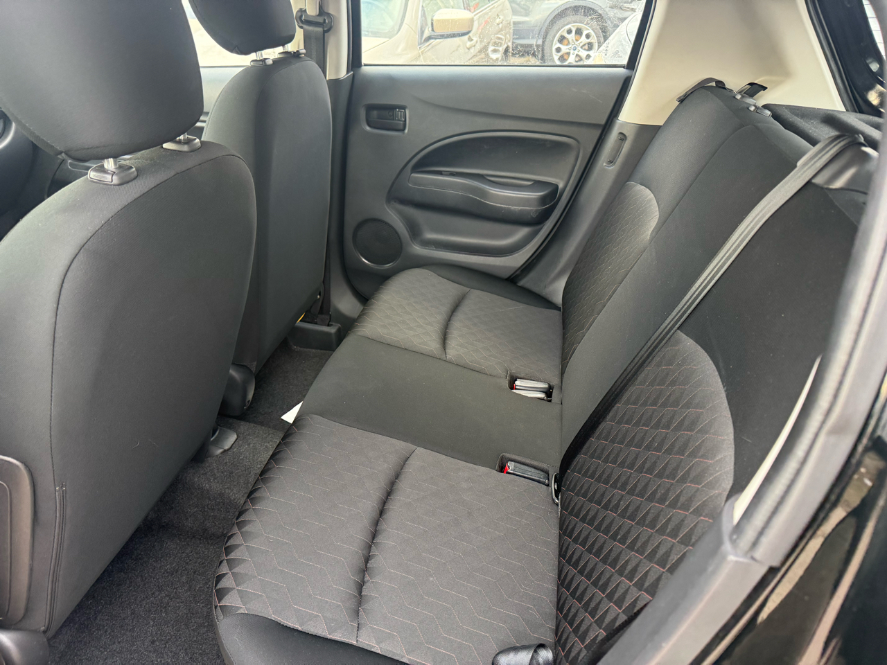 Mitsubishi Mirage ES CVT 2023