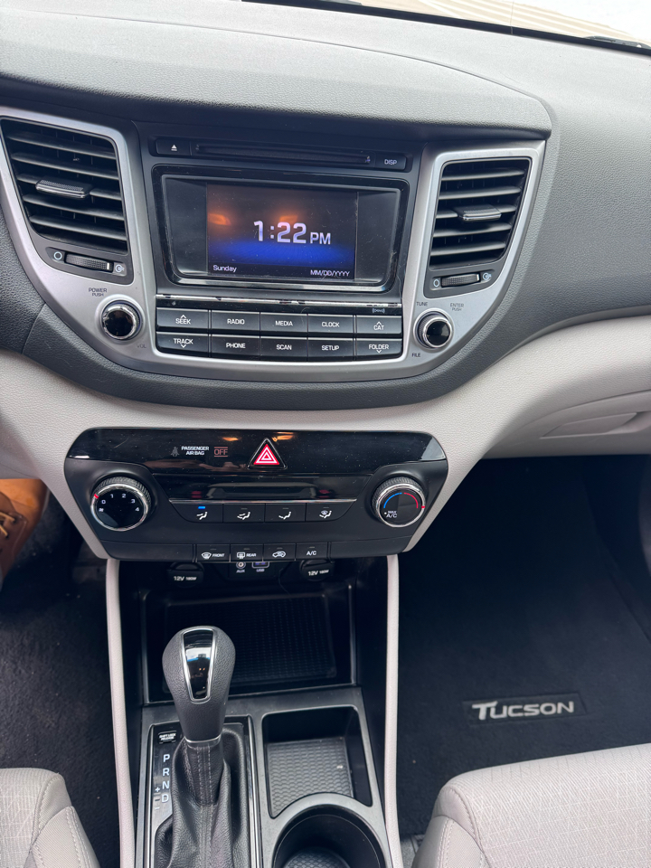 Hyundai Tucson AWD 4dr SE 2016