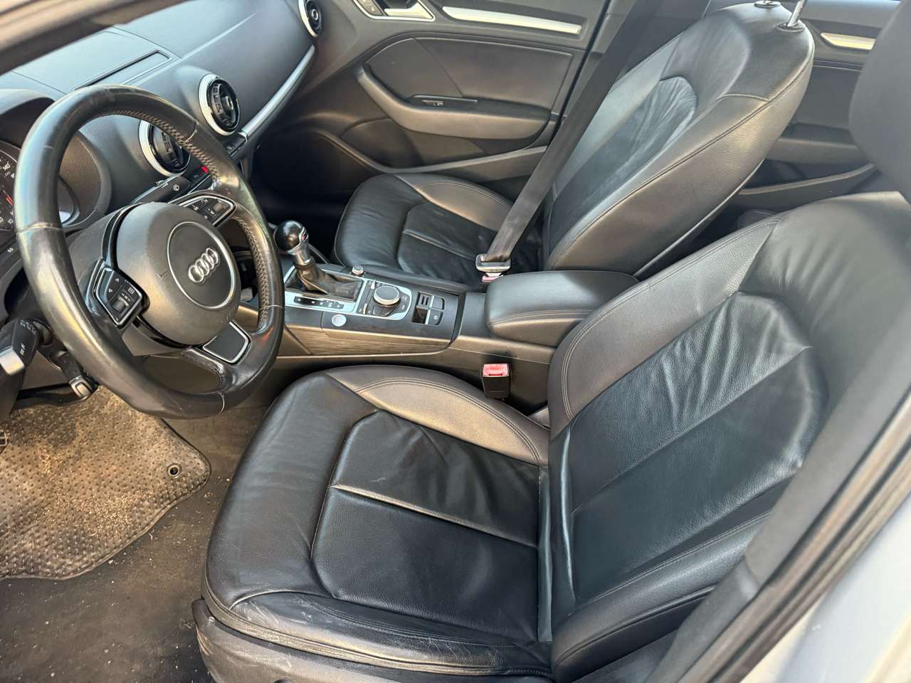 Audi A3 4dr Sdn FWD 1.8T Premium 2016