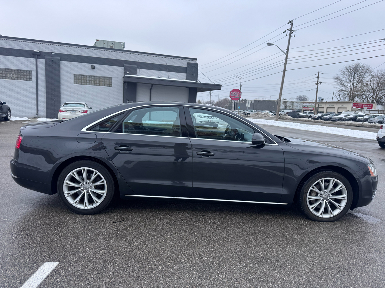 Audi A8 4dr Sdn 3.0L 2013