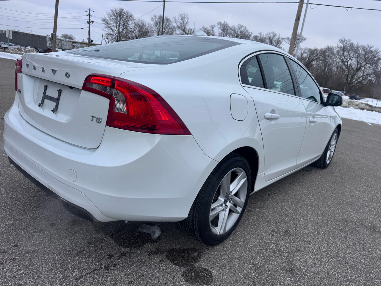 Volvo S60 2015.5 4dr Sdn T5 Drive-E Premier FWD 2015