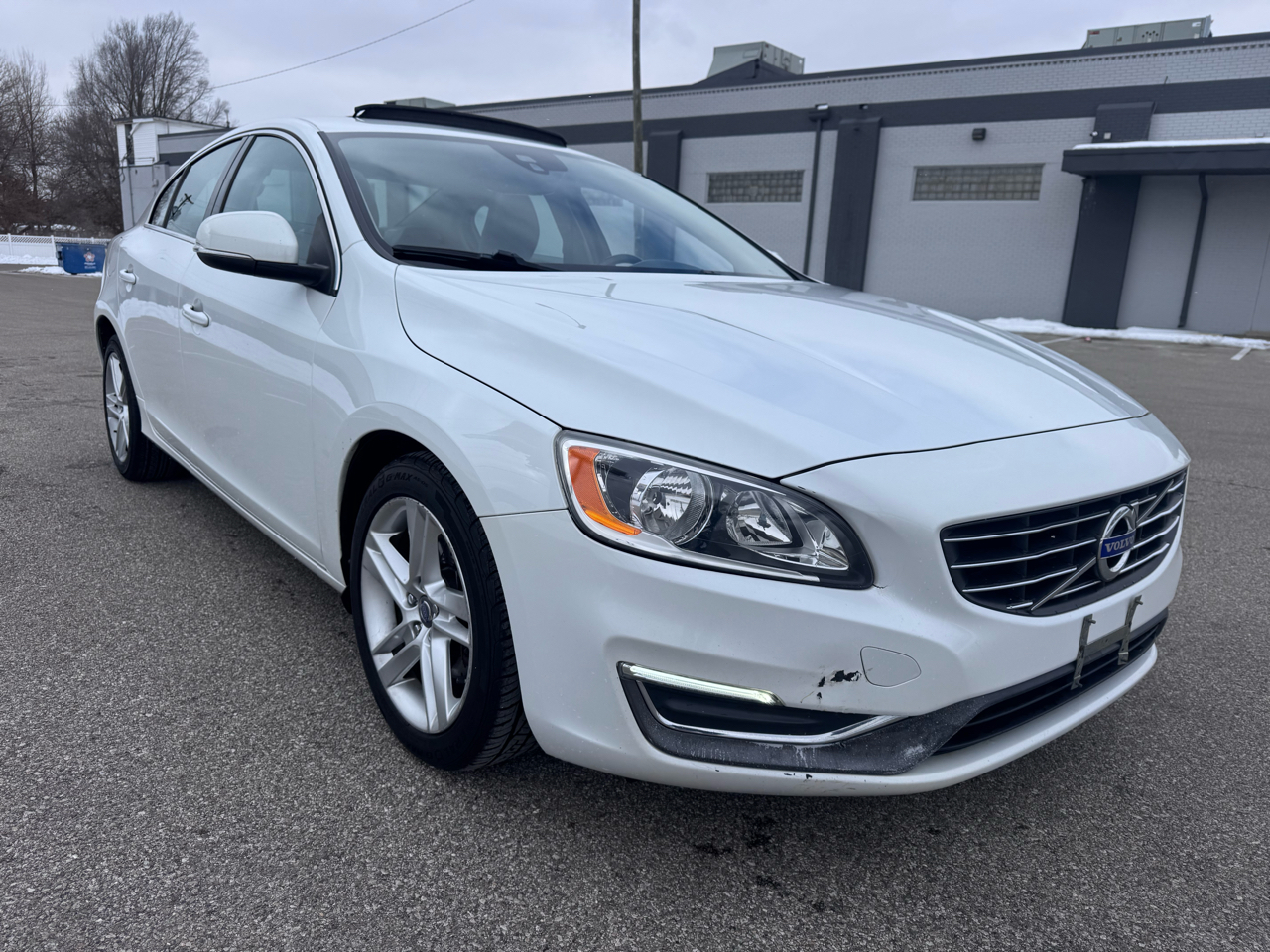 Volvo S60 2015.5 4dr Sdn T5 Drive-E Premier FWD 2015