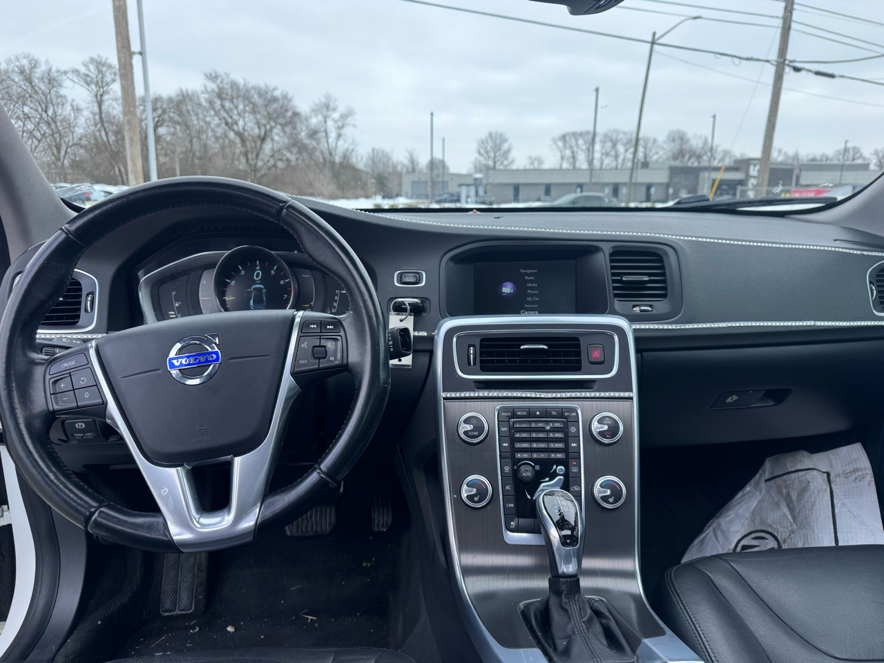 Volvo S60 2015.5 4dr Sdn T5 Drive-E Premier FWD 2015