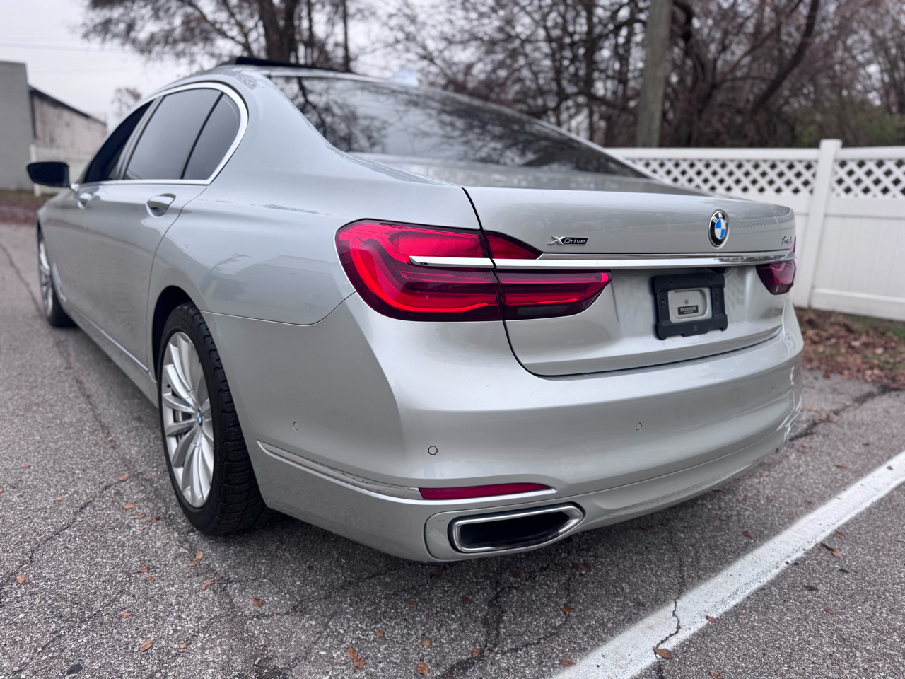 BMW 7 Series 740i xDrive Sedan 2017