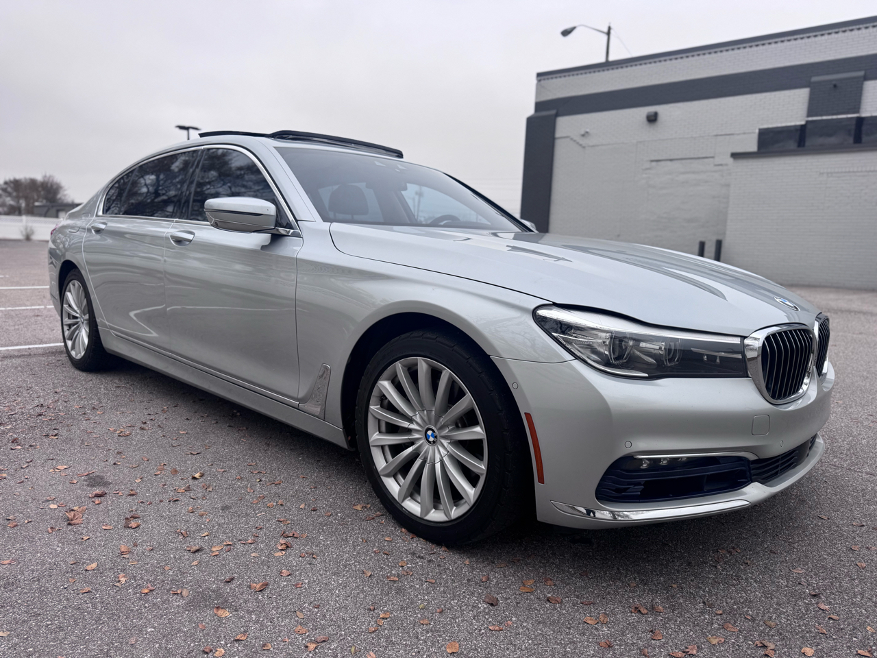 BMW 7 Series 740i xDrive Sedan 2017