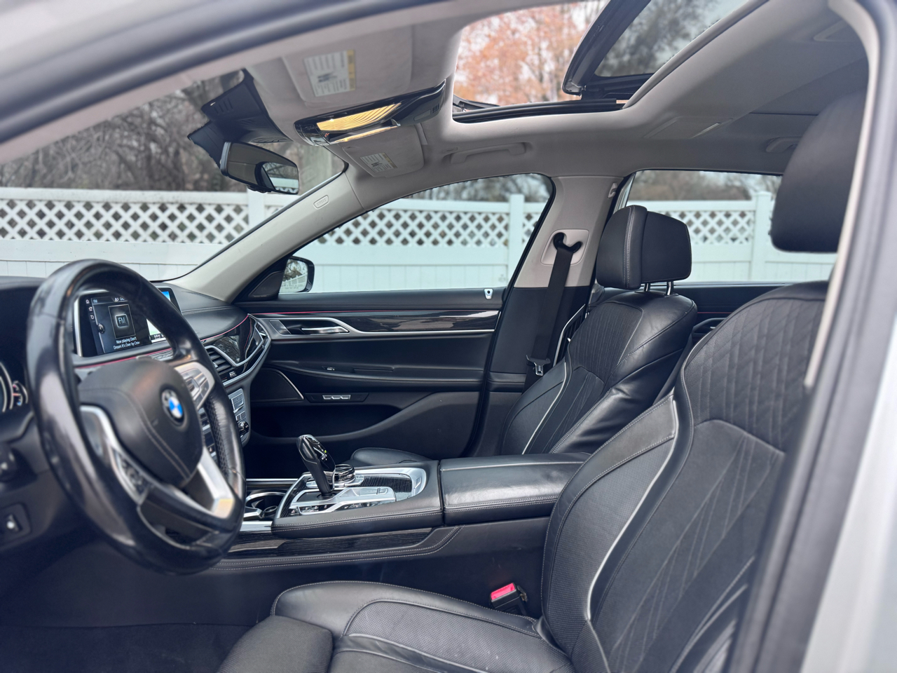 BMW 7 Series 740i xDrive Sedan 2017