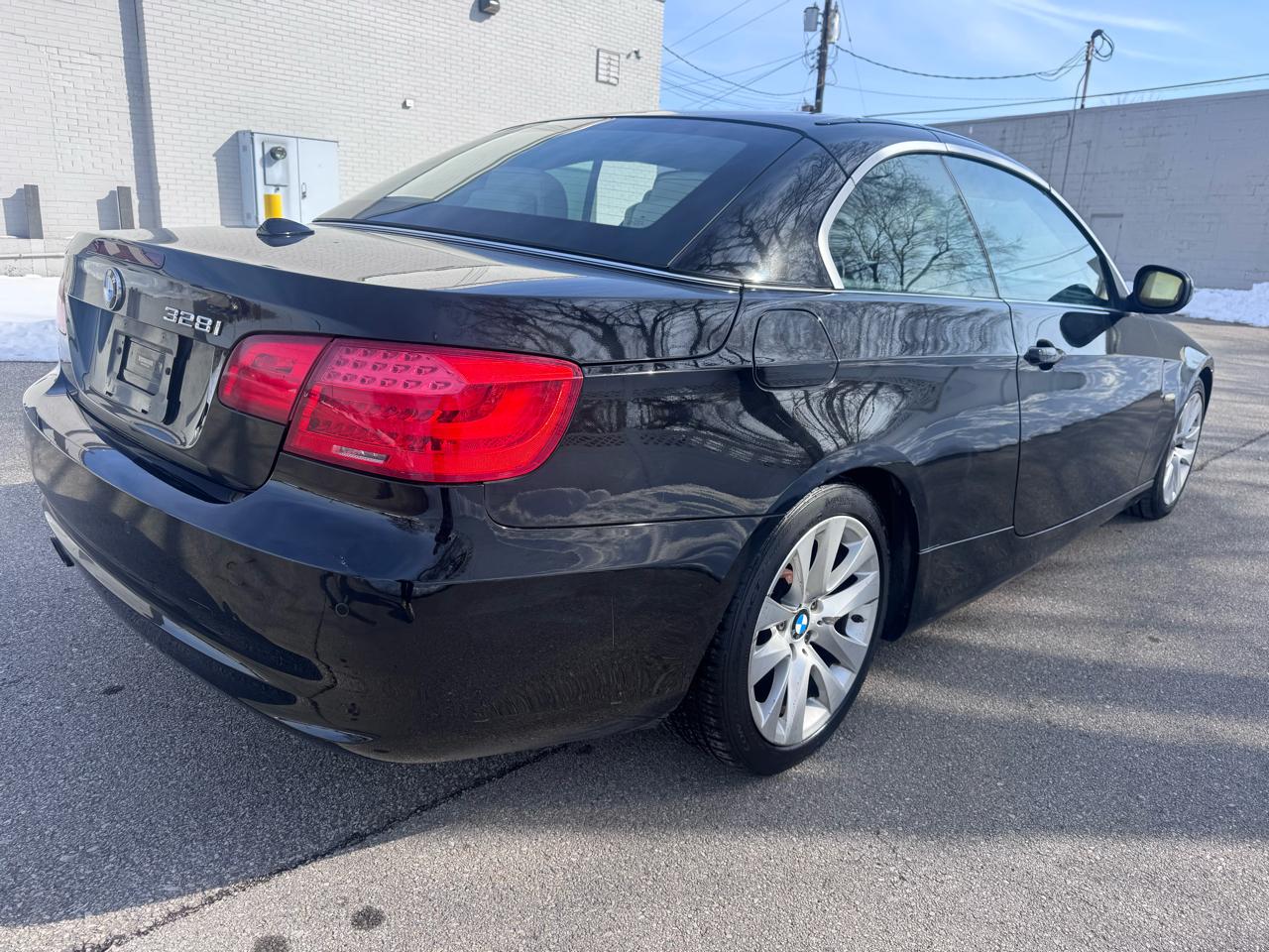 BMW 3 Series 2dr Conv 328i SULEV 2013