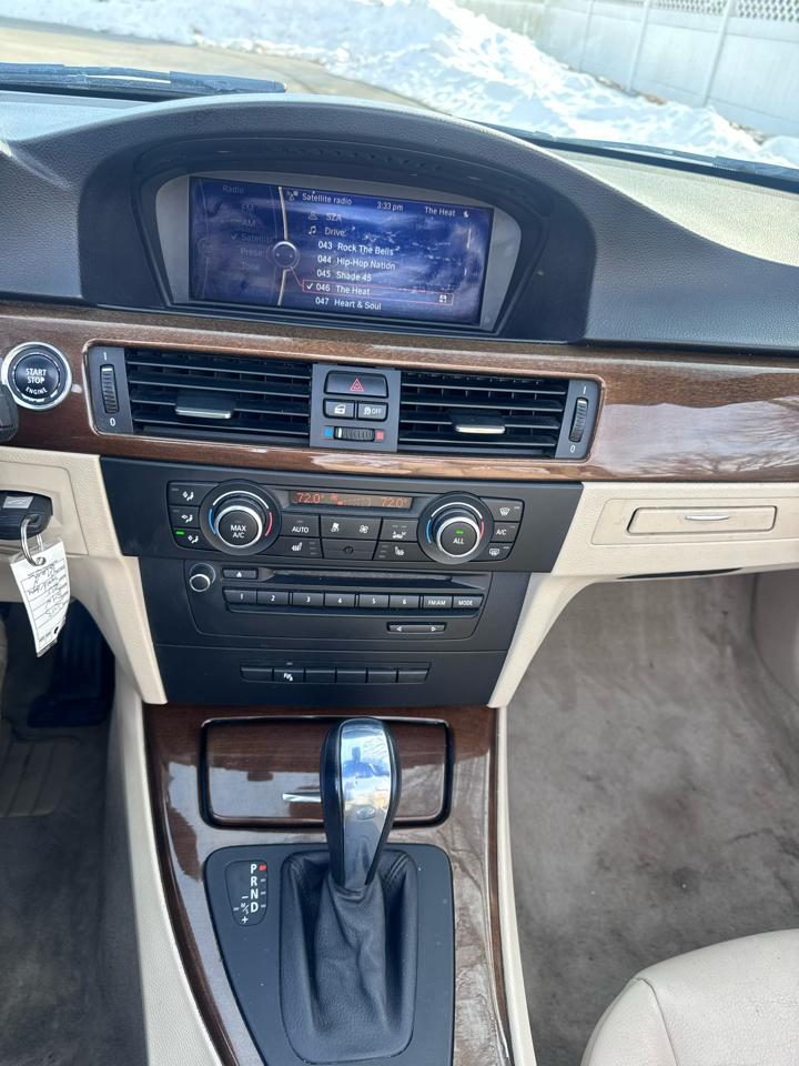 BMW 3 Series 2dr Conv 328i SULEV 2013