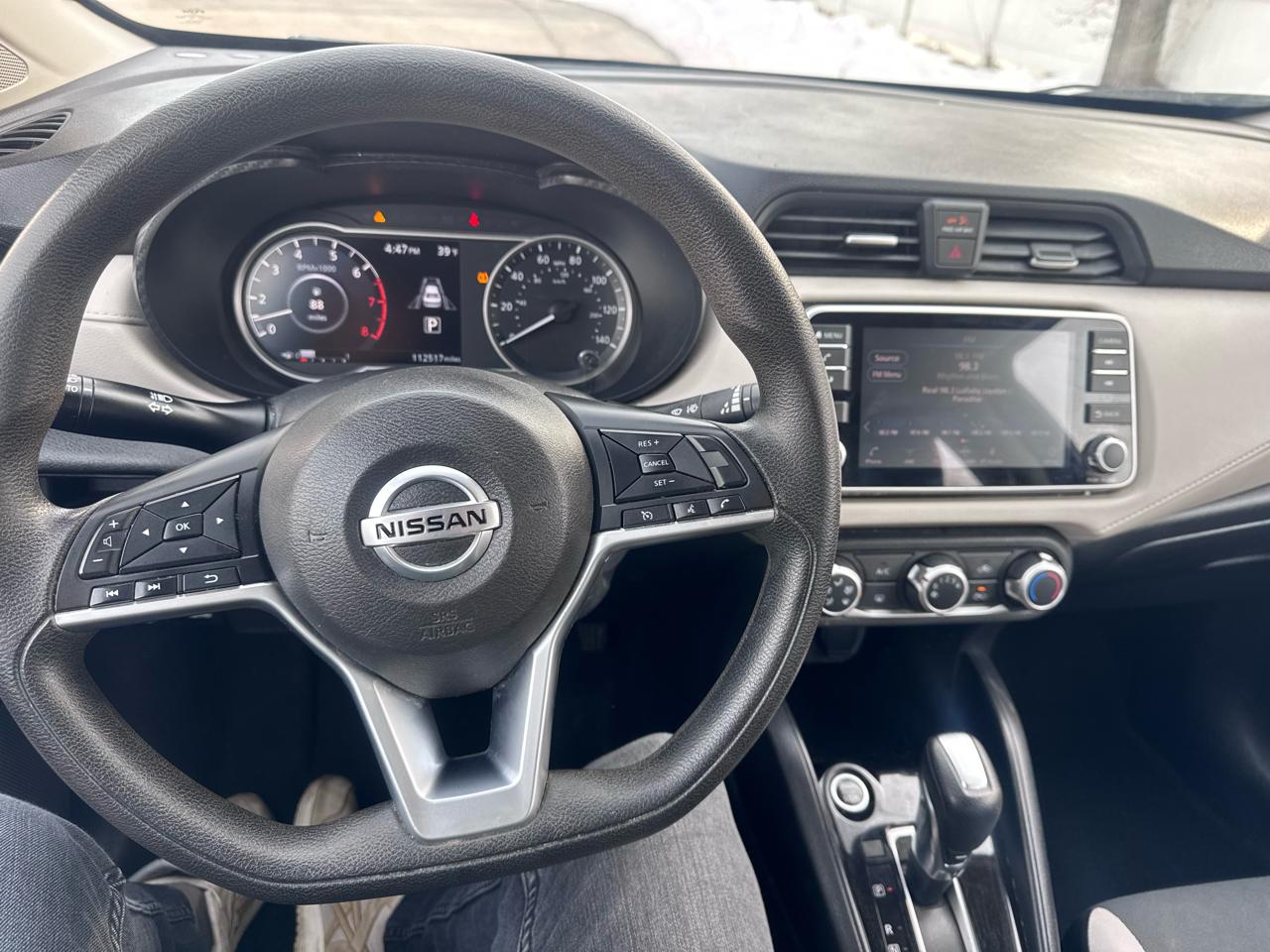 Nissan Versa SV CVT 2021