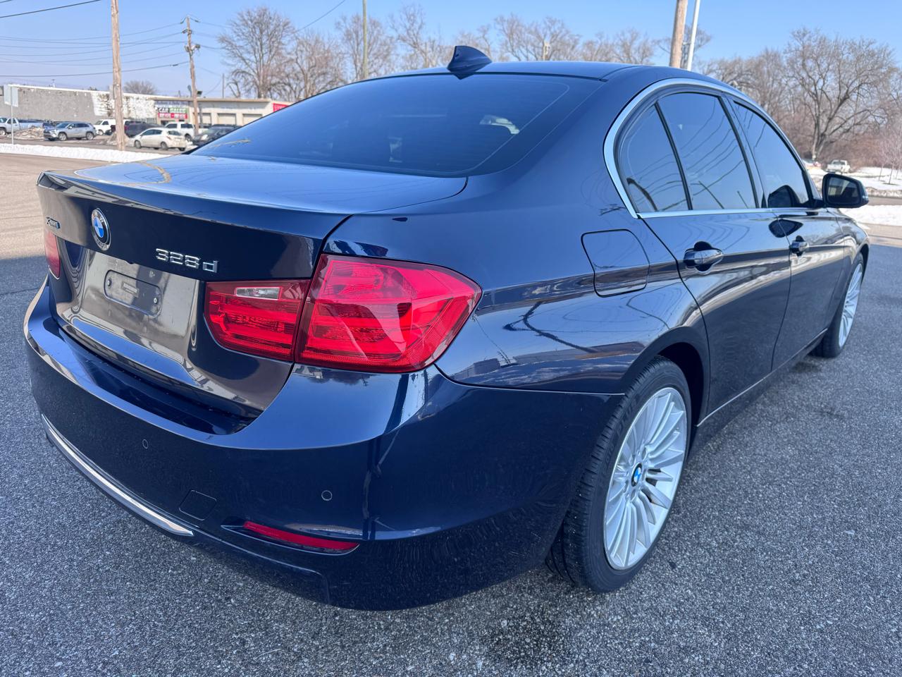 BMW 3 Series 4dr Sdn 328d xDrive AWD 2014