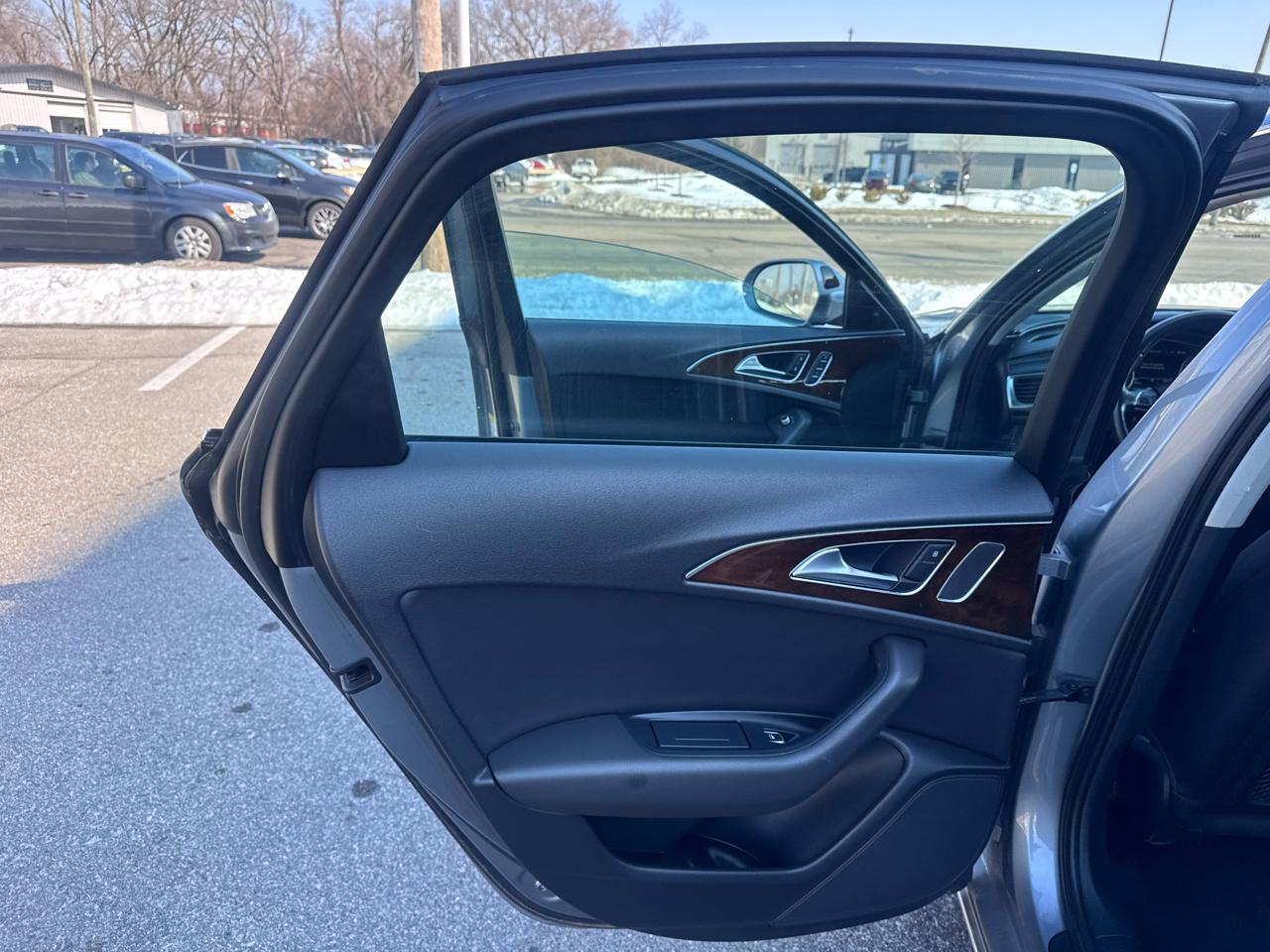 Audi A6 4dr Sdn quattro 2.0T Premium Plus 2013