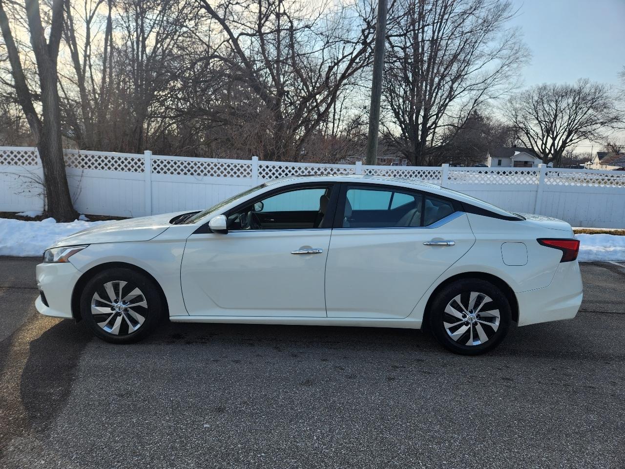Nissan Altima 2.5 S Sedan 2019