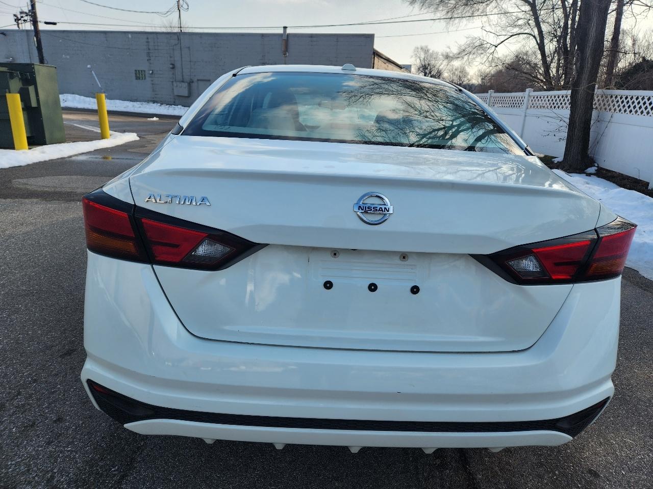 Nissan Altima 2.5 S Sedan 2019