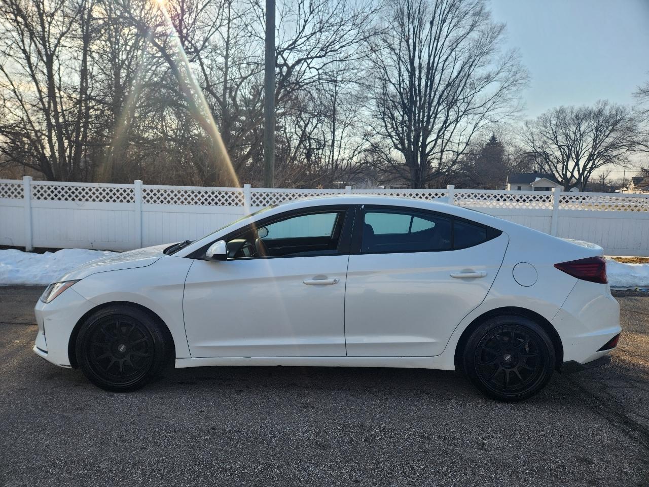 Hyundai Elantra SEL Auto 2019