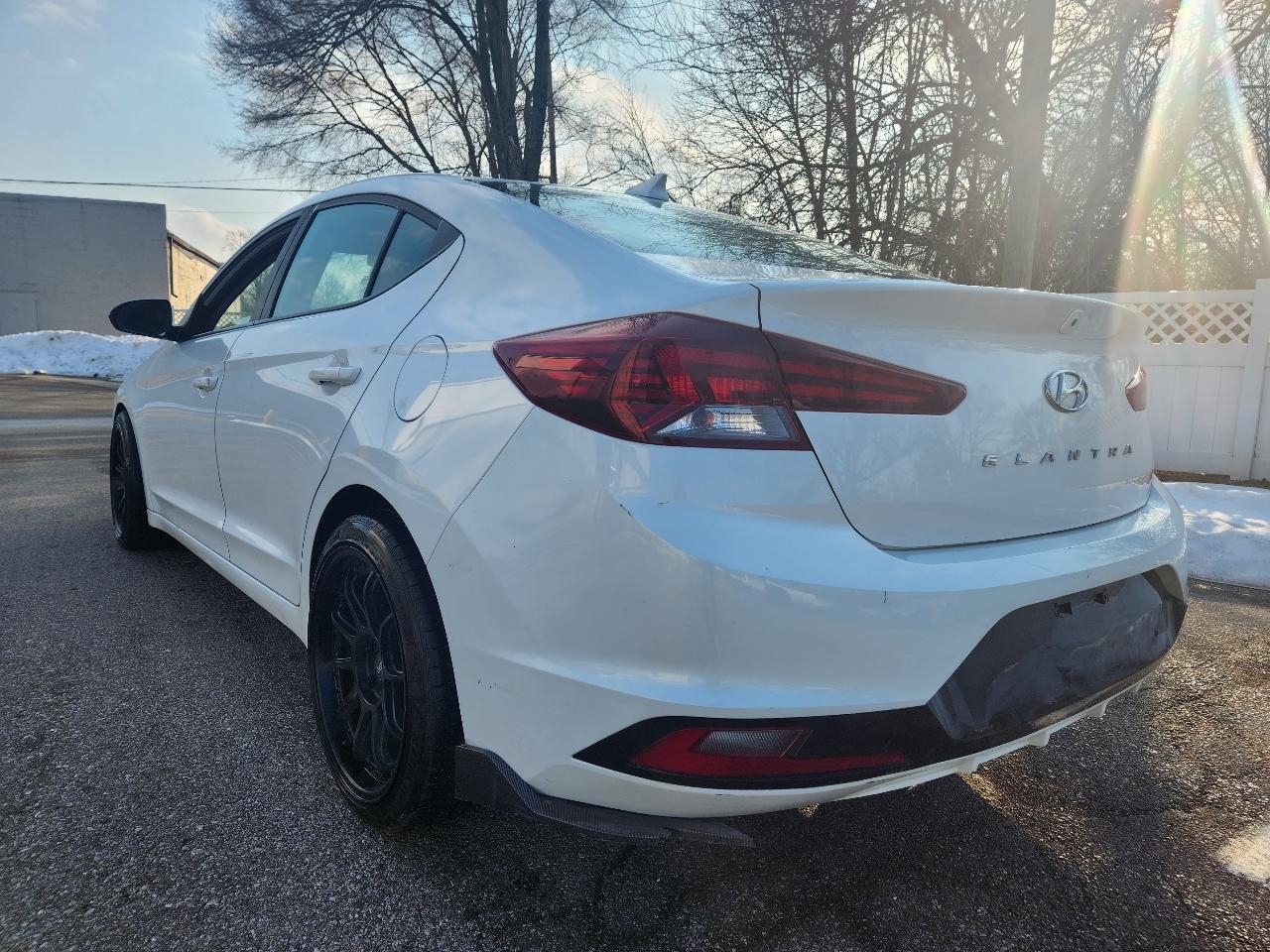 Hyundai Elantra SEL Auto 2019