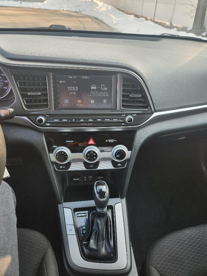 Hyundai Elantra SEL Auto 2019