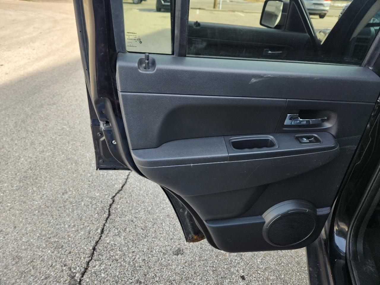 Jeep Liberty 4WD 4dr Sport 2012