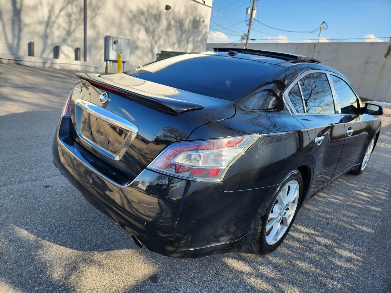 Nissan Maxima 4dr Sdn V6 CVT 3.5 SV w/Premium Pkg 2012