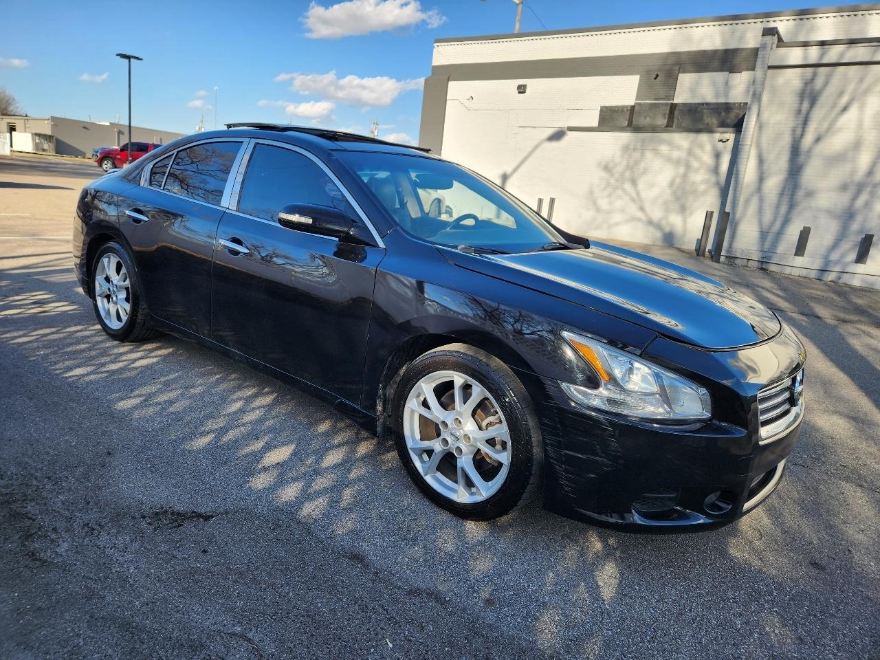 Nissan Maxima 4dr Sdn V6 CVT 3.5 SV w/Premium Pkg 2012