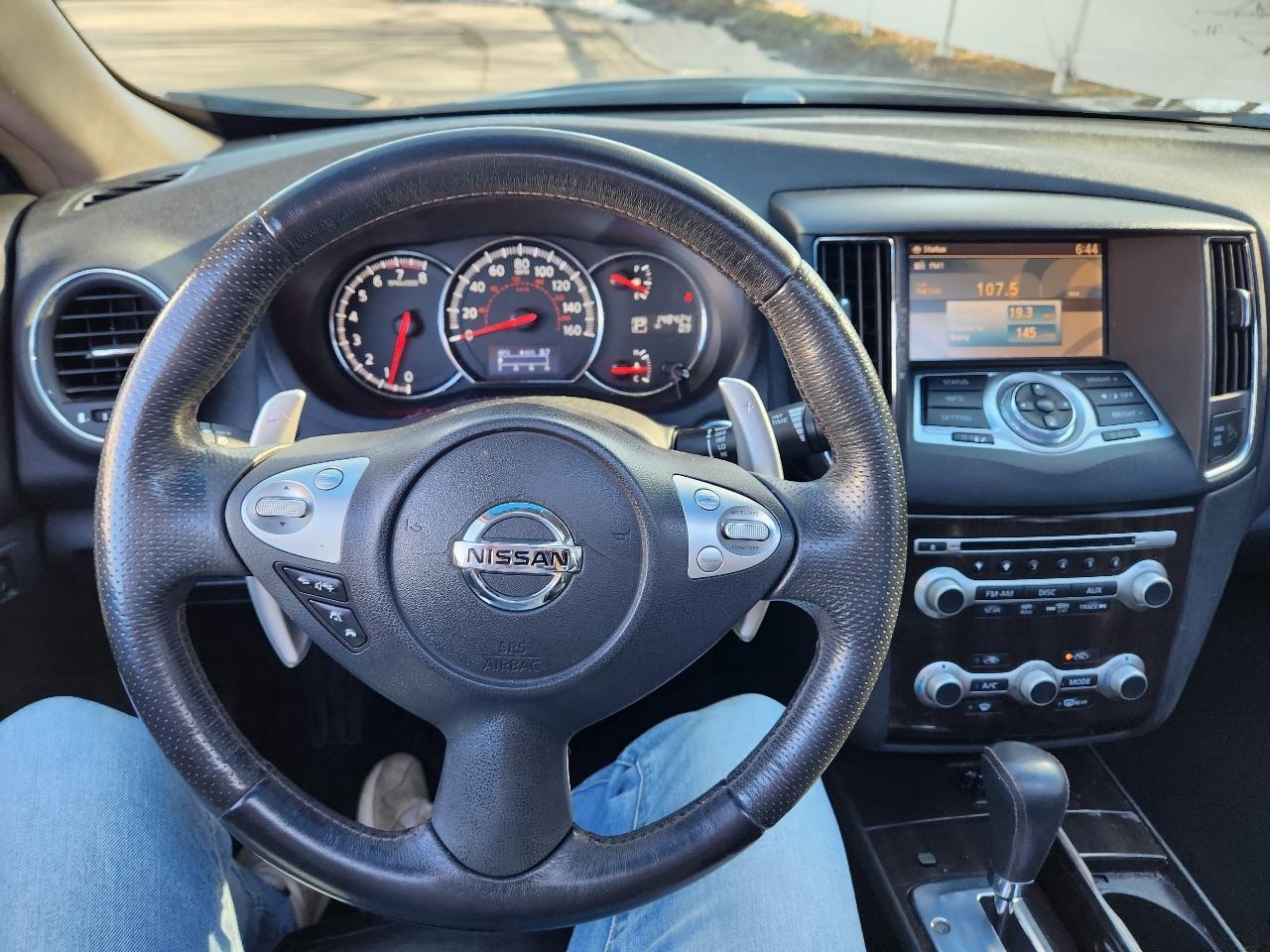 Nissan Maxima 4dr Sdn V6 CVT 3.5 SV w/Premium Pkg 2012