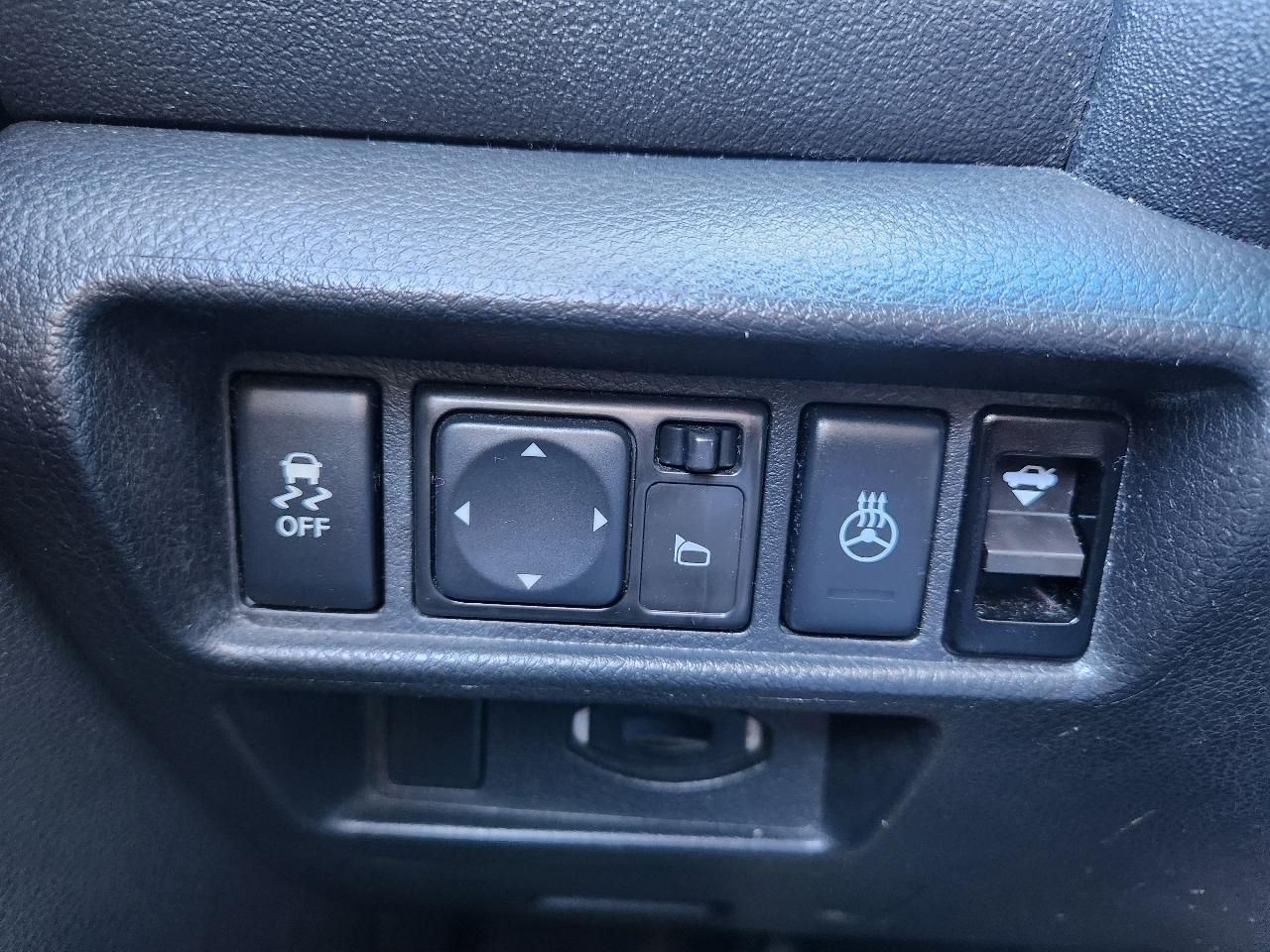 Nissan Maxima 4dr Sdn V6 CVT 3.5 SV w/Premium Pkg 2012