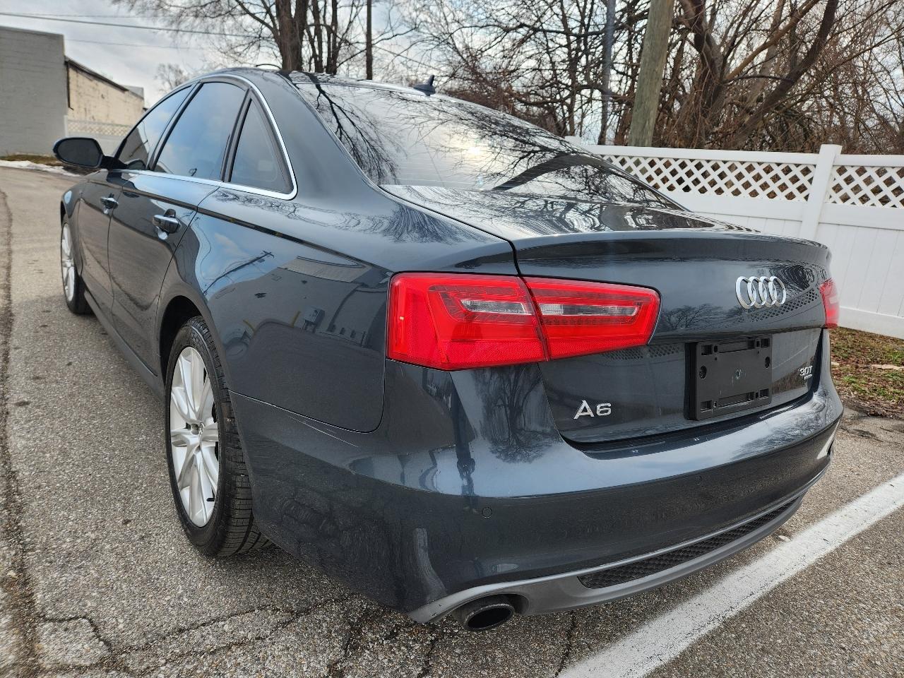 Audi A6 4dr Sdn quattro 3.0T Prestige 2012