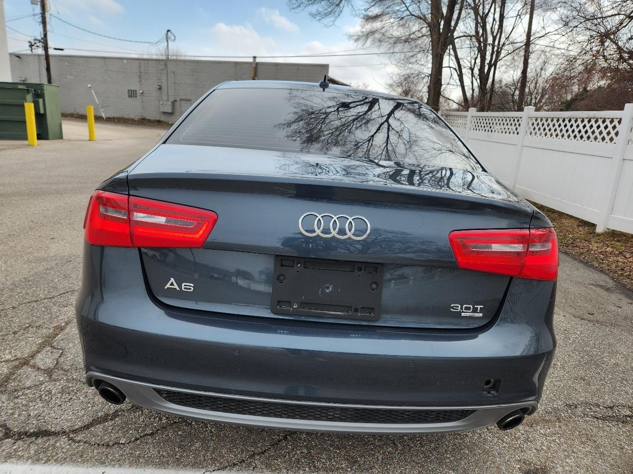 Audi A6 4dr Sdn quattro 3.0T Prestige 2012