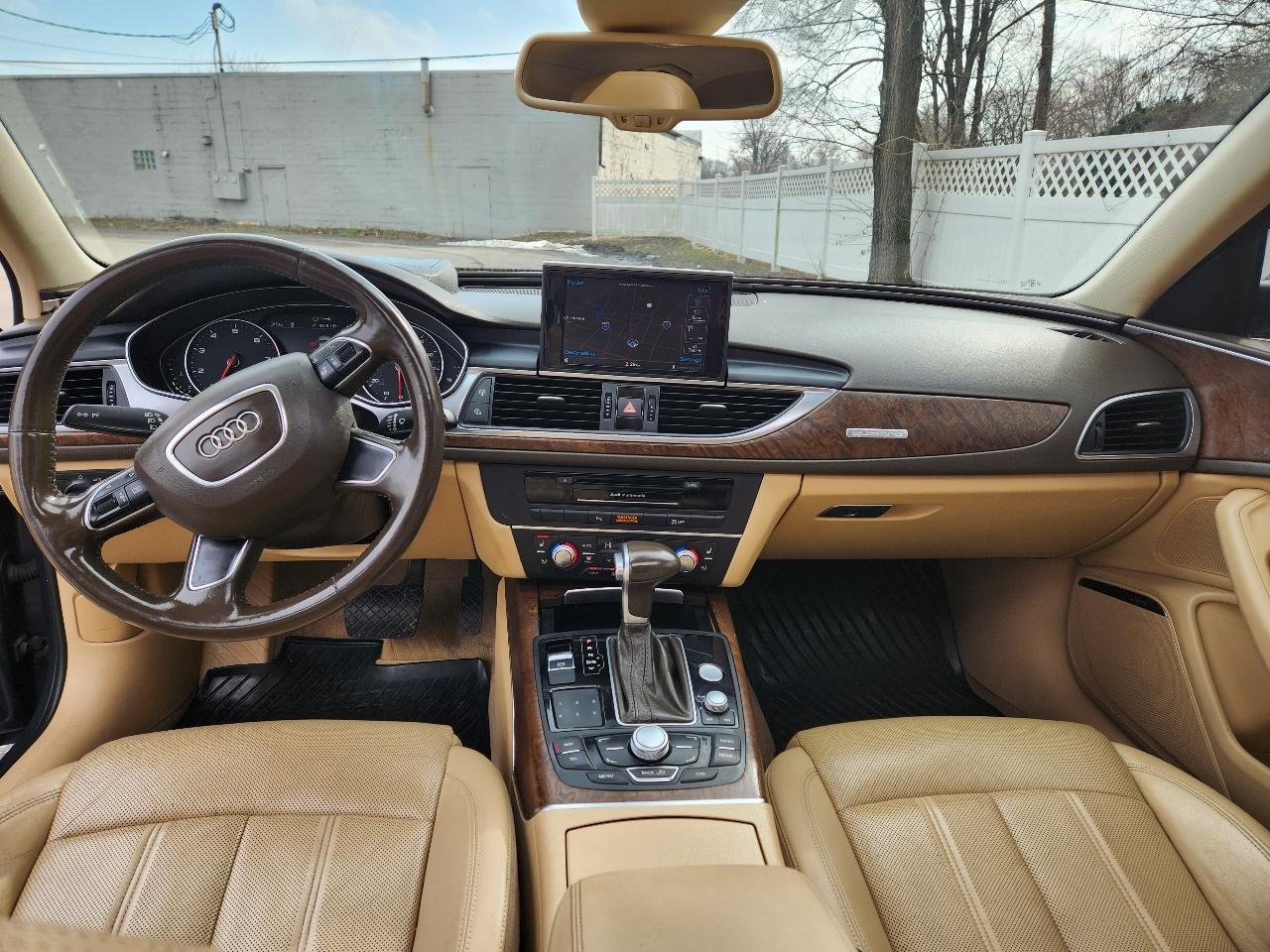 Audi A6 4dr Sdn quattro 3.0T Prestige 2012