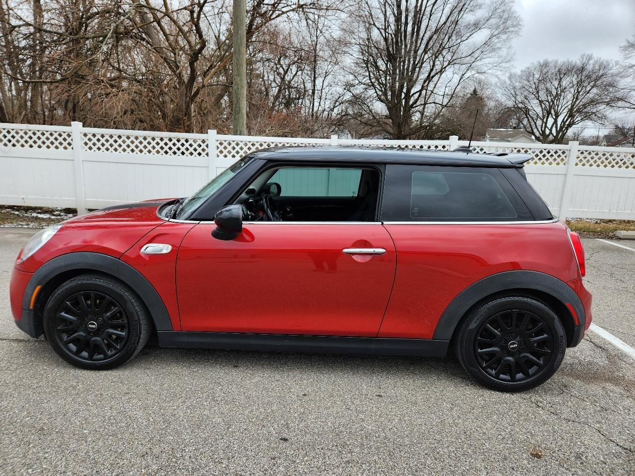 MINI Cooper Hardtop 2dr HB S 2015