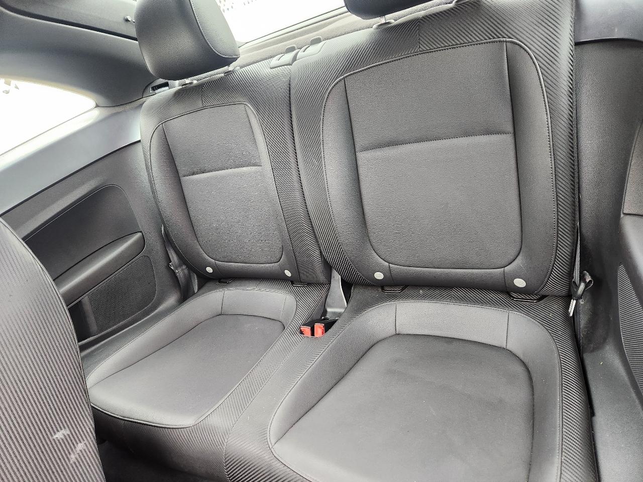 Volkswagen Beetle Coupe 2dr Auto 2.5L PZEV 2013