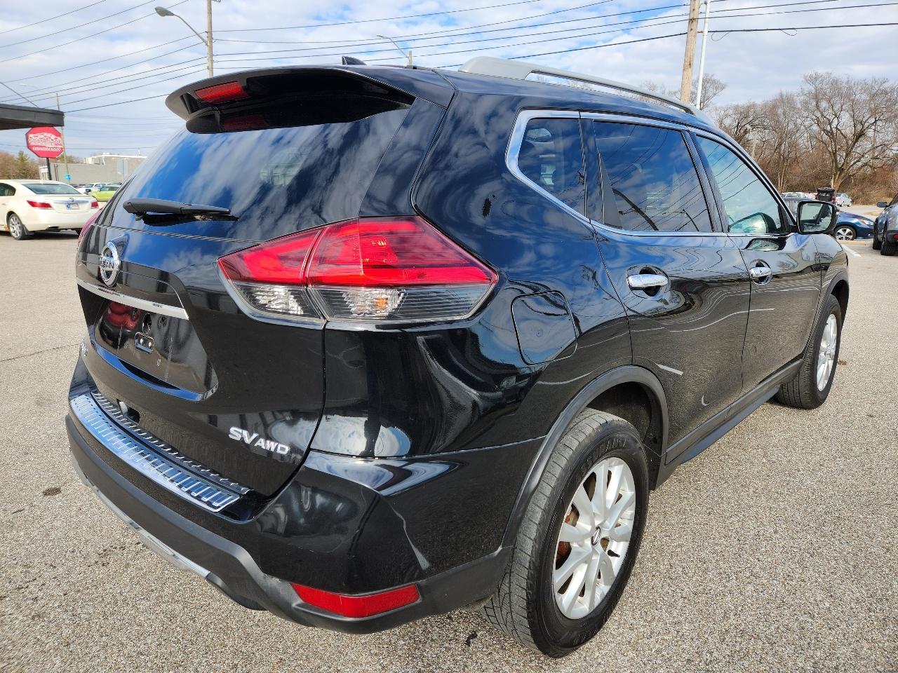 Nissan Rogue AWD SV 2017